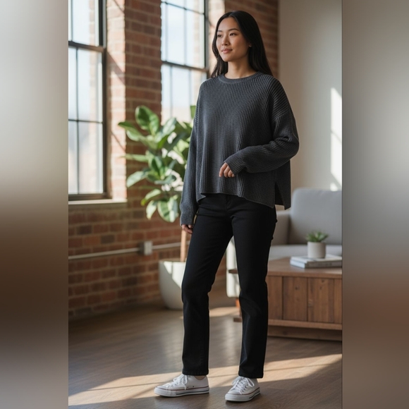 New Luxury Fashion Thick Sweater - Picture 1 of 12